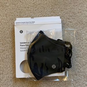 Lululemon mask graphite grey